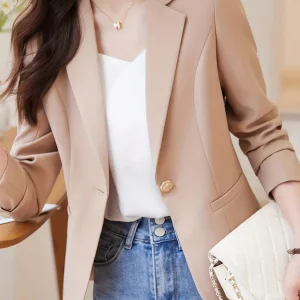 Cecilia | Modernt Enknäppt Krage Blazer