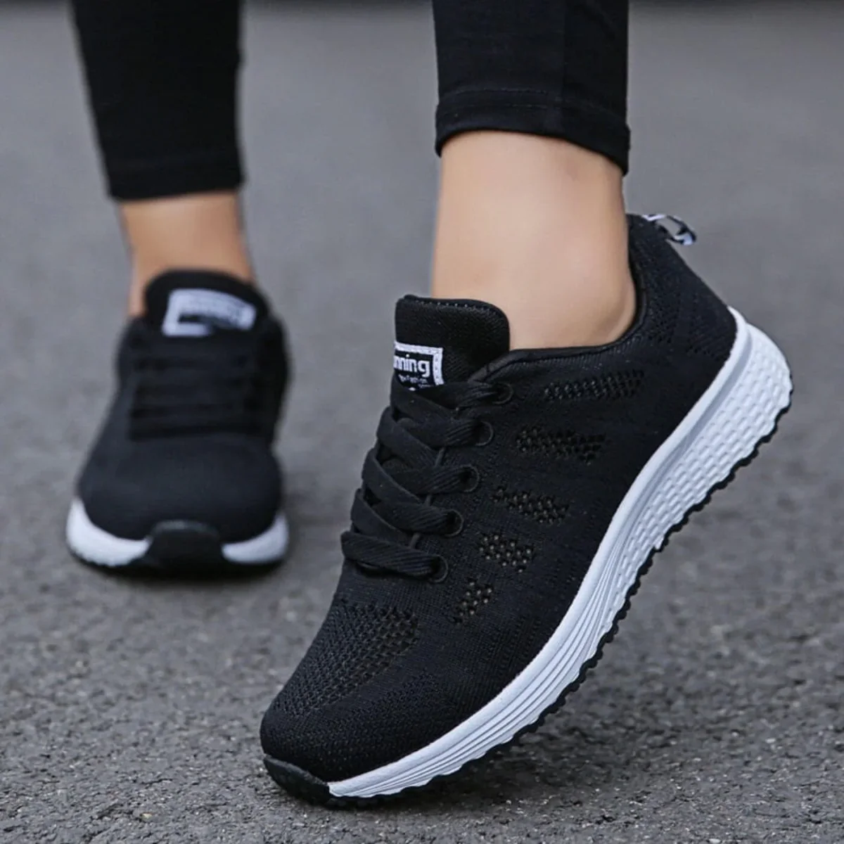 Filippa | Ortopediska Sneakers för Smärtfri Komfort - Bild 3