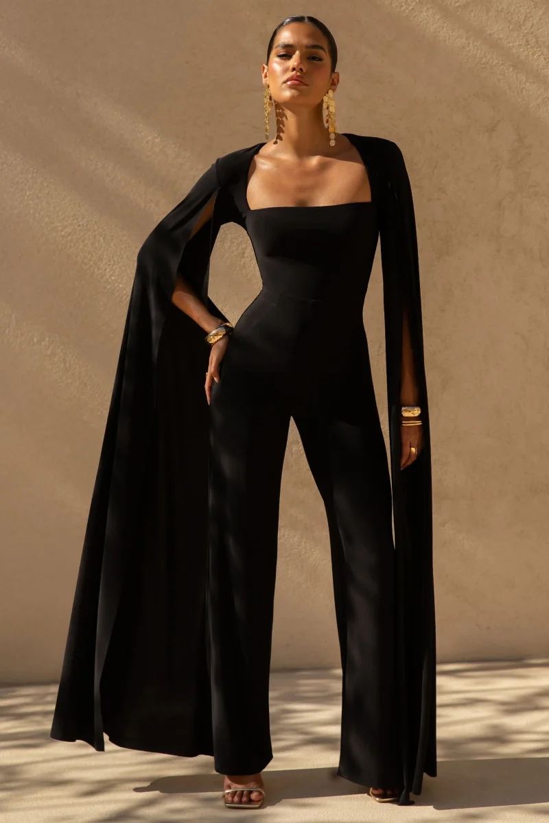 Zara | Svart byxdress med fyrkantig halsringning och capeärm - Bild 8